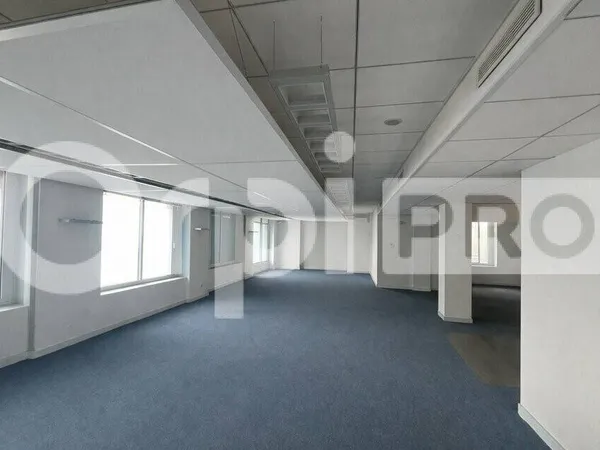 Bureaux 380 m²