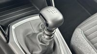 Peugeot 2008 1.2 PureTech 100ch S&S Style — photo 14