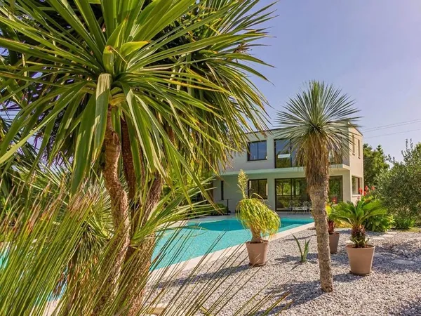Maison de luxe 160 m²