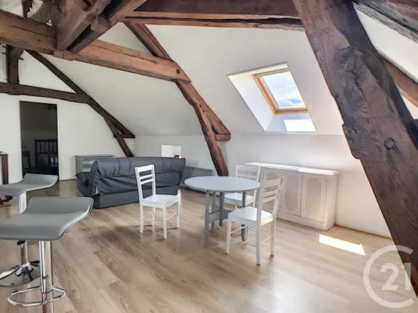 Appartement 2 pièces 65 m²