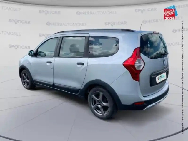 Dacia Lodgy 1.5 blue dci 115ch stepway 7 places — photo 8