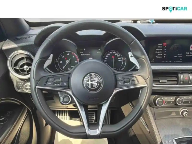 Alfa Romeo Stelvio 2.2 diesel 210ch lusso q4 at8 — photo 13