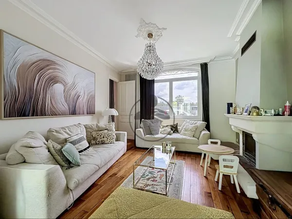 Maison 7 pièces 190 m²
