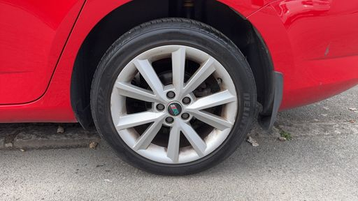Skoda Fabia 1.4 TDI 75 - Clim – 2016 – 153912 km – Diesel – Boîte Manuelle — photo 4