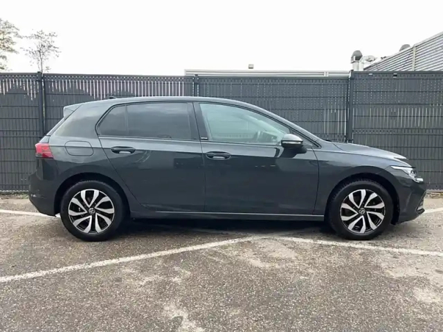 Volkswagen Golf 1.0 tsi opf 110 bvm6 — photo 4