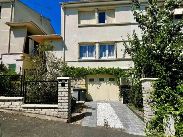 Maison 5 pièces 82 m²