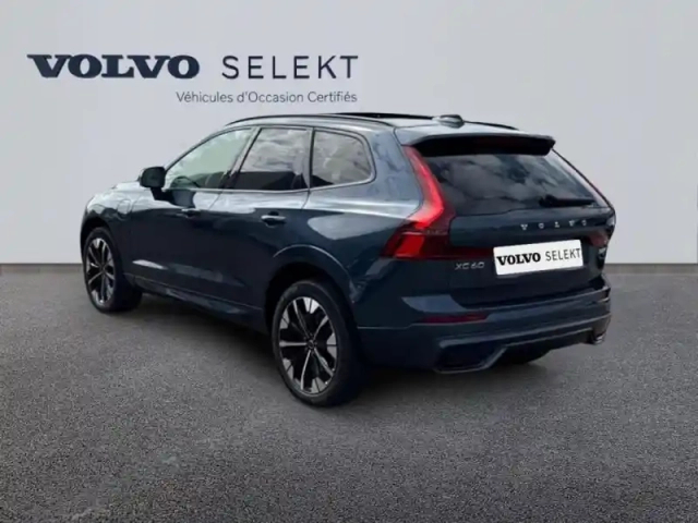 Volvo Xc60 t6 hybride rechargeable 350ch ultra style dark geartronic 8 awd — photo 3