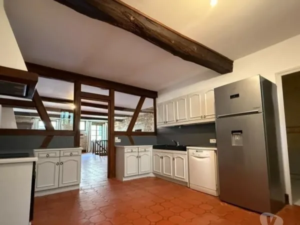 Maison 8 pièces 250 m²