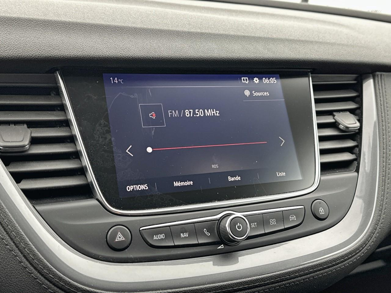 Opel Grandland x 1.2 turbo 130 ch ecotec elite — photo 22