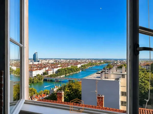 Duplex 3 pièces 80 m²