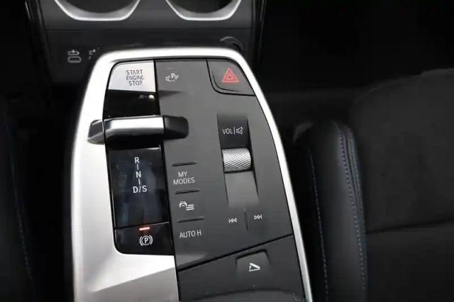Bmw X1 xdrive 25e 245ch dkg7 — photo 10