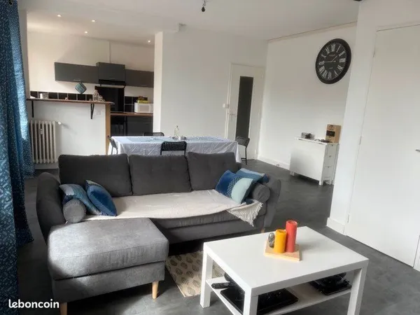 Appartement . 3 pièces . 78m²