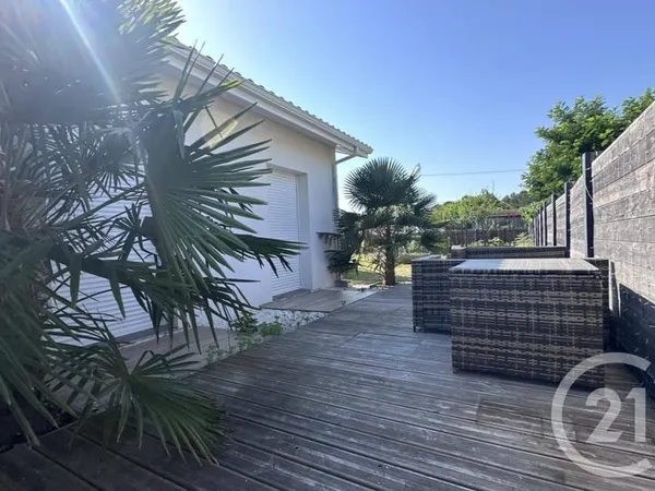 Maison 8 pièces 140 m²