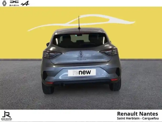 Renault Clio 1.0 tce 90ch evolution — photo 6