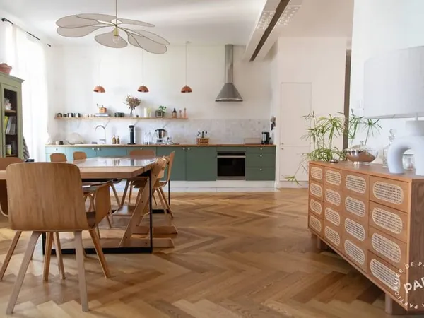 Appartement 6 pièces 211 m²