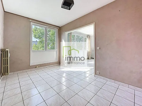 Appartement 4 pièces 82 m²