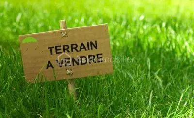 Terrain 320 m²