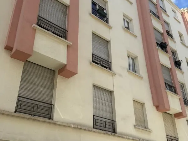 2 pièces REFAIT NEUF avec Terrasse de 21,83M²