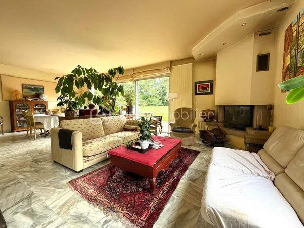 Maison 5 pièces 153 m²