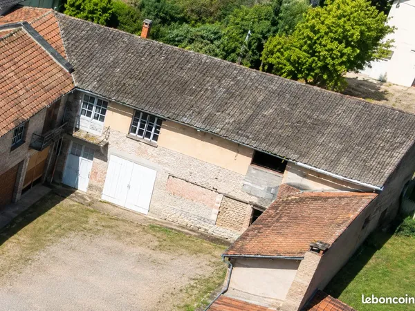 Locaux professionnels 480m²