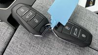 Peugeot 3008 1.2 Hybrid 145ch Allure e-DCS6 — photo 16