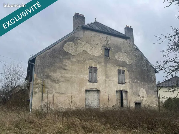 Maison 15 pièces 400 m²