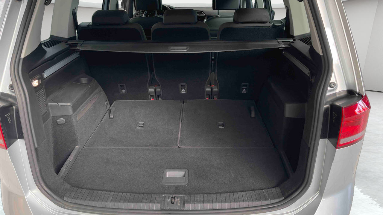 Volkswagen Touran 1.5 TSI EVO 150 DSG7 7pl — photo 13