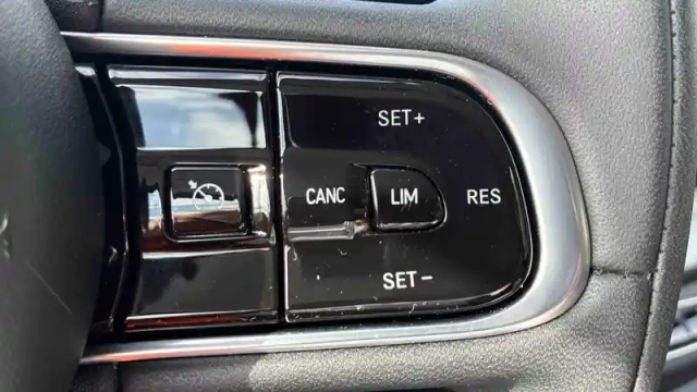 Fiat 500 e 95 ch — photo 23
