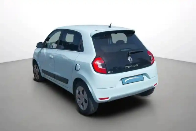 Renault Twingo iii sce 75 - 20 — photo 4