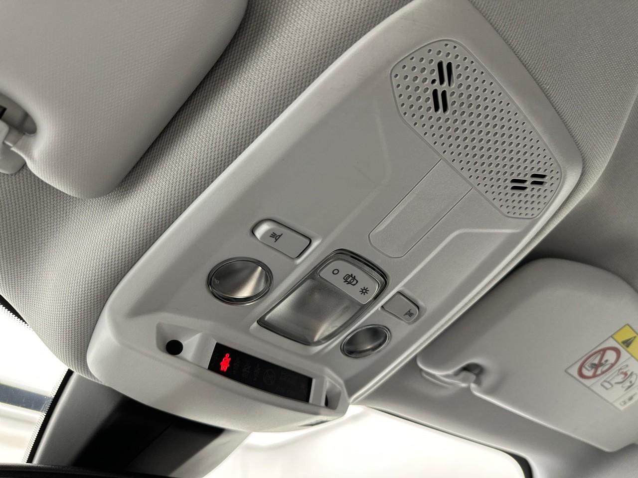 Peugeot 2008 puretech 130 s&s bvm6 allure pack — photo 32