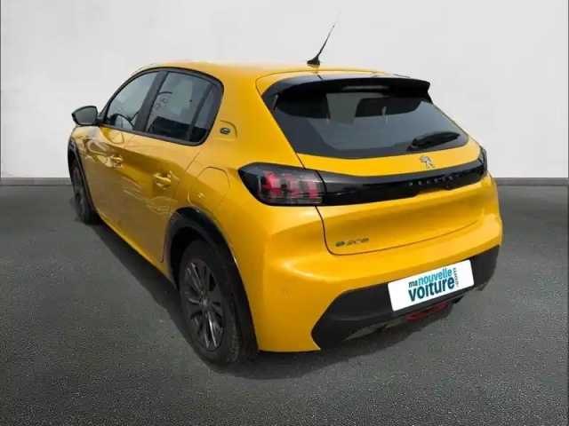 Peugeot 208 electrique 50 kwh 136ch — photo 7