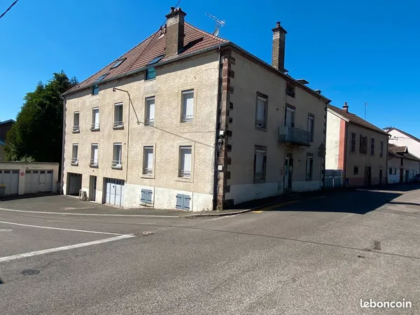F4 luxeuil les bains