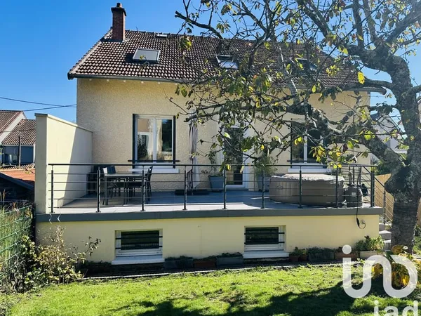 Maison 8 pièces 175 m²