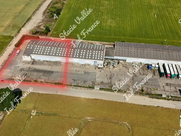 Local commercial 1283 m²