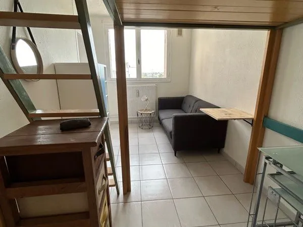 Studio 18m2 secteur fac et chauffage collectif