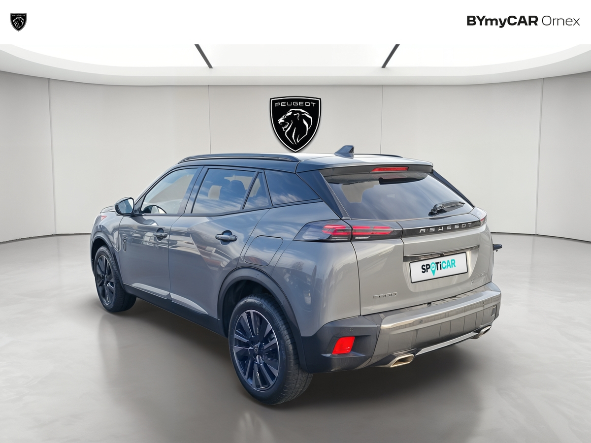Peugeot 2008 Hybrid 145 e-DCS6 — photo 3