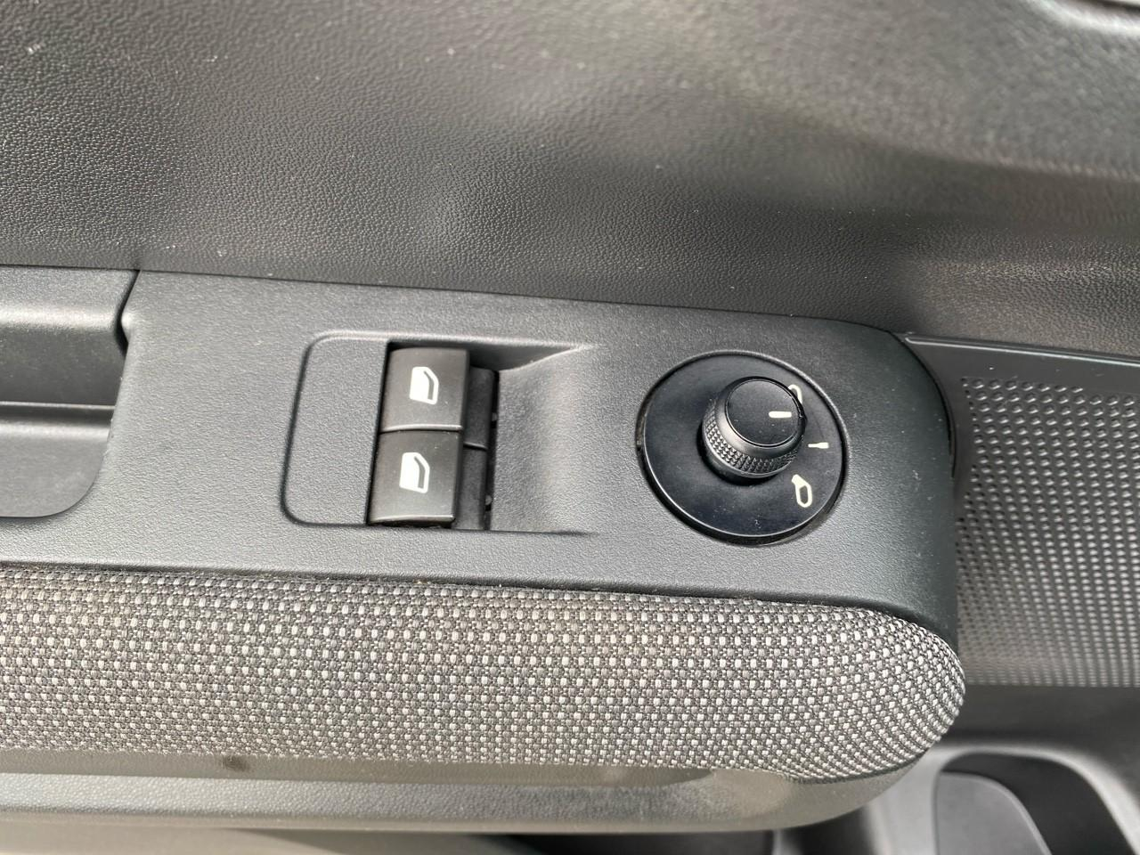 Citroën C3 Aircross puretech 110ch s&s feel eat6 — photo 13