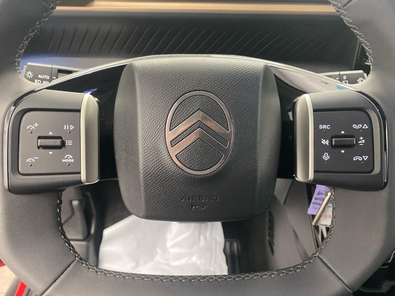 Citroën C3 Aircross hybride 145 ch aut plus — photo 17