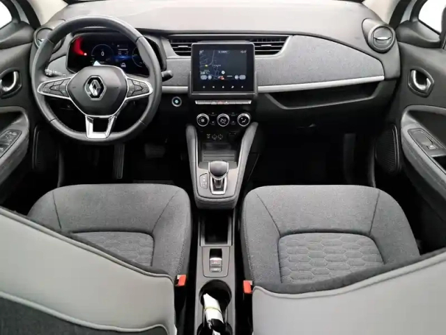 Renault Zoé zoe r110 - my22 — photo 40