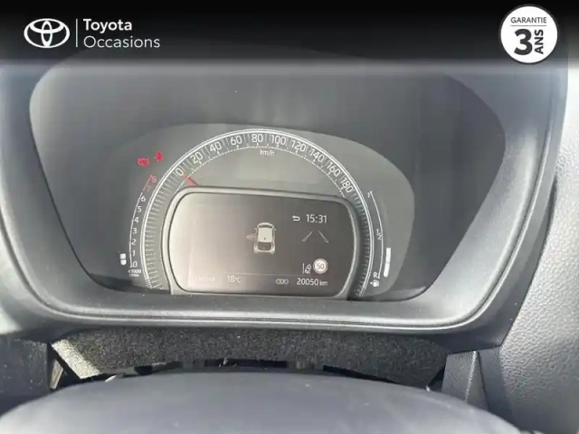 Toyota Aygo X 1.0 vvt-i 72ch dynamic — photo 14