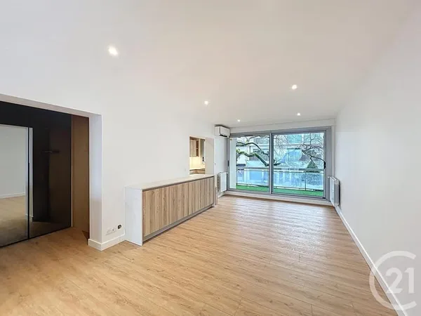 Appartement 3 pièces 74 m²