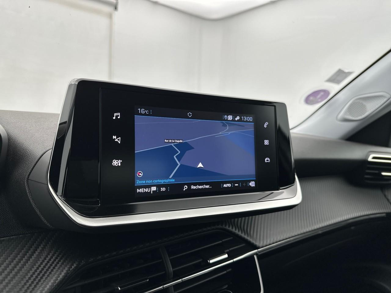 Peugeot 2008 puretech 100 s&s bvm6 style — photo 10