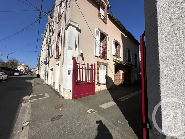 Studio 1 pièce 26 m²