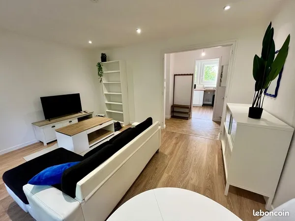 Superbe colocation meublée calme près de la gare - 396e hors charges - 1 chambre dispo de suite - PA