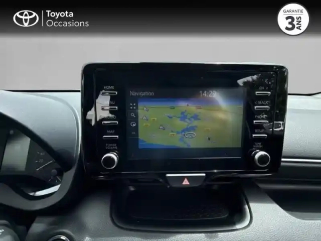 Toyota Yaris 120 vvt-i dynamic business 5p my22 — photo 15