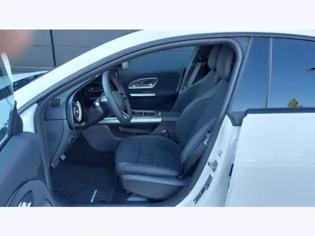 Mercedes Cla 250+ — photo 13
