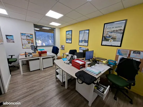 Bureaux 80 m² LA ROCHE SUR YON