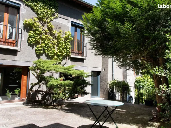 Maison 6 pièces 160 m²
