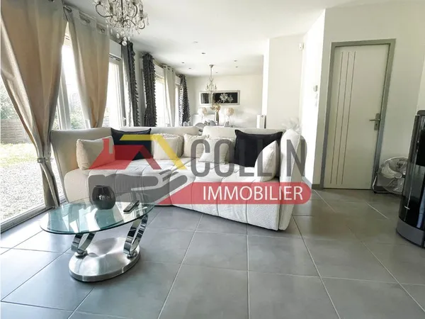 Pavillon 4 pièces 90 m²
