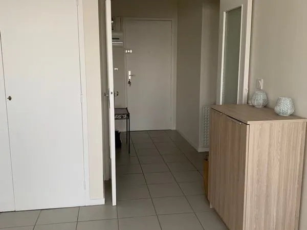Studio meublé proche IUT